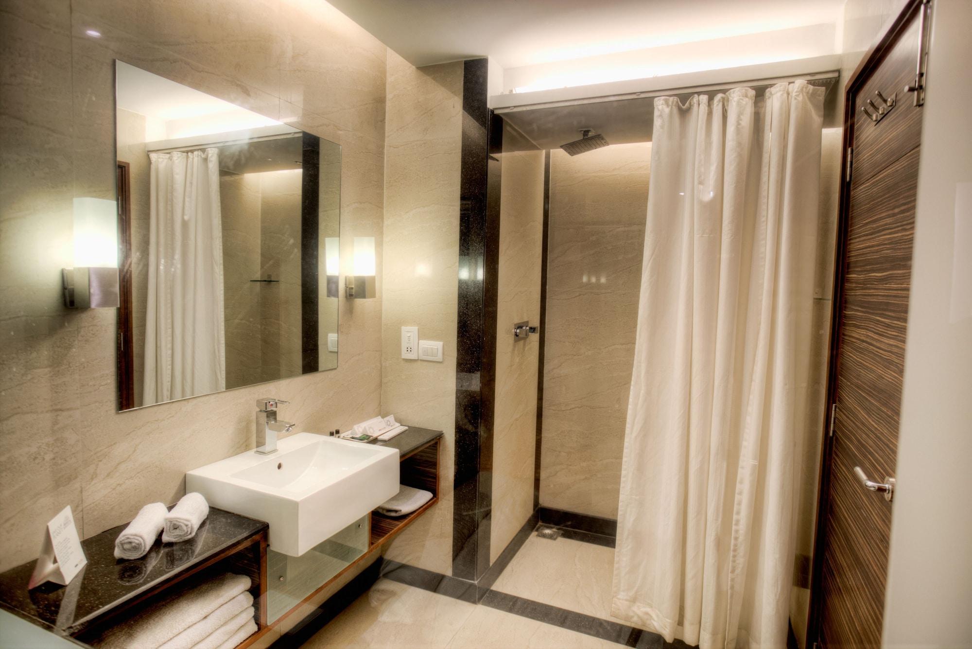 Mercure Chandigarh Tribune Chowk Kültér fotó
